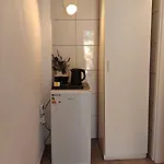 Melas B2 Páros