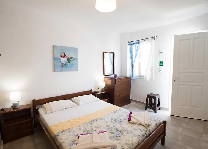 Hostel Melas B2 Parikia (Paros)