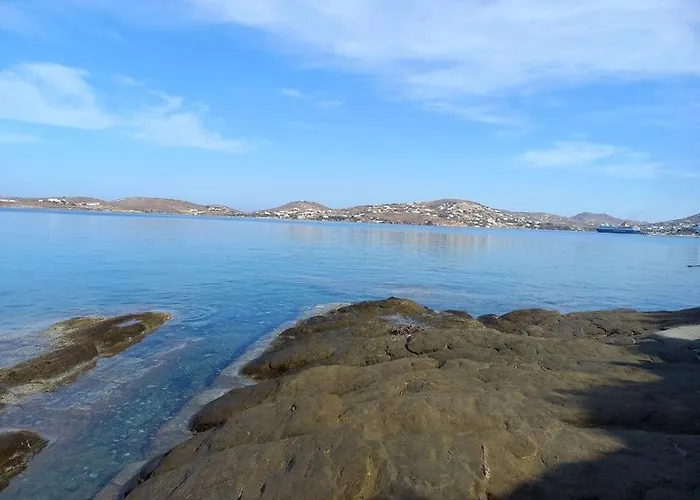 Melas B2 Hostel Parikia (Paros)