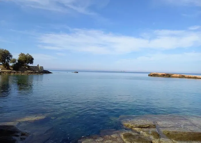 Melas B2 * Parikia (Paros)